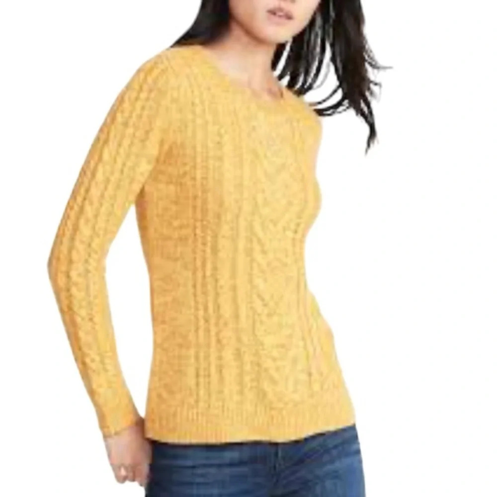 OLD NAVY Classic Cable Knit Pullover Sweater Sand Dune Tan Cotton Blend Crew S